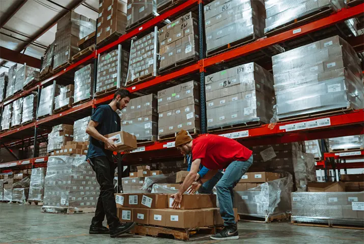 From Cart to Customer: Ecommerce Logistics