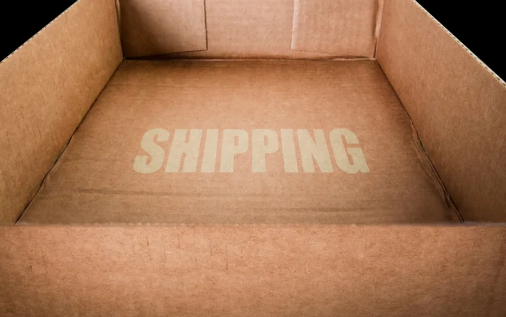 shipping displayed on box